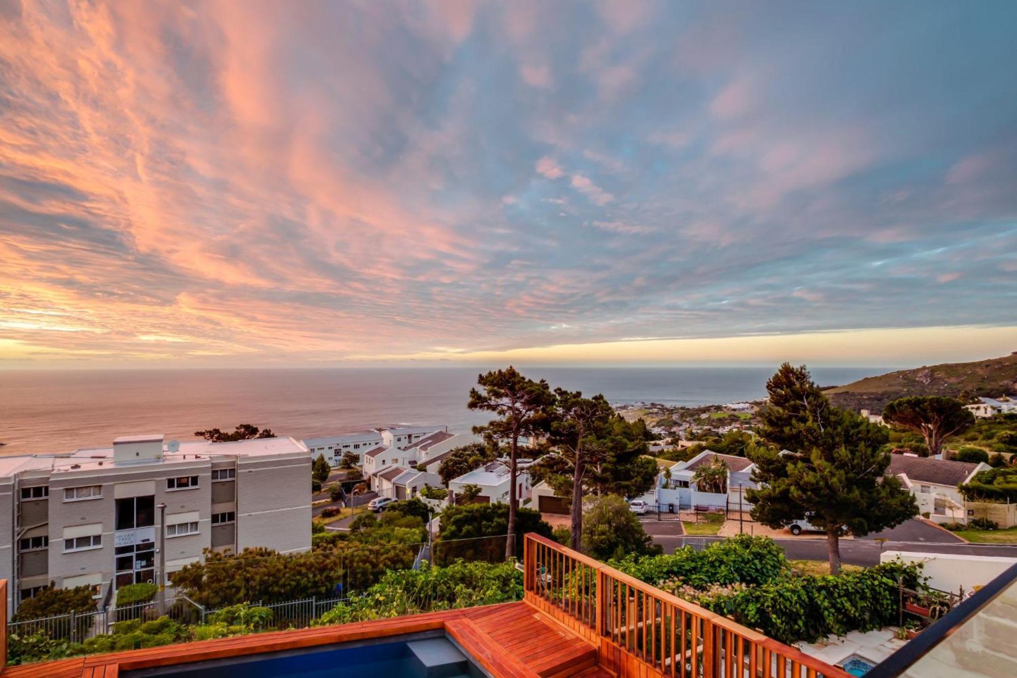 Malibu Apartment Cape Town Bagian luar foto
